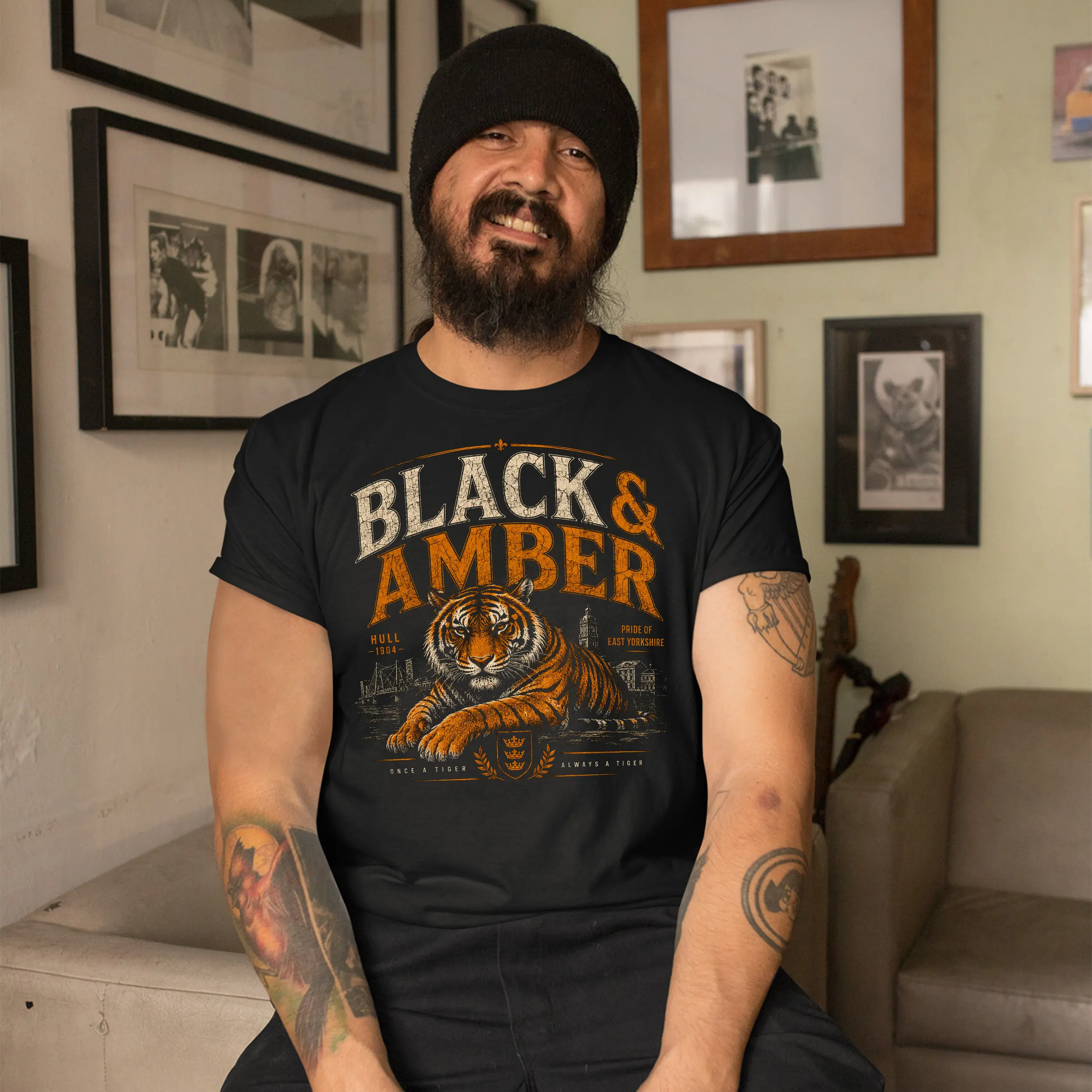 Hull Mens T Shirt Black Amber Pride Tiger Design - Purple Print House